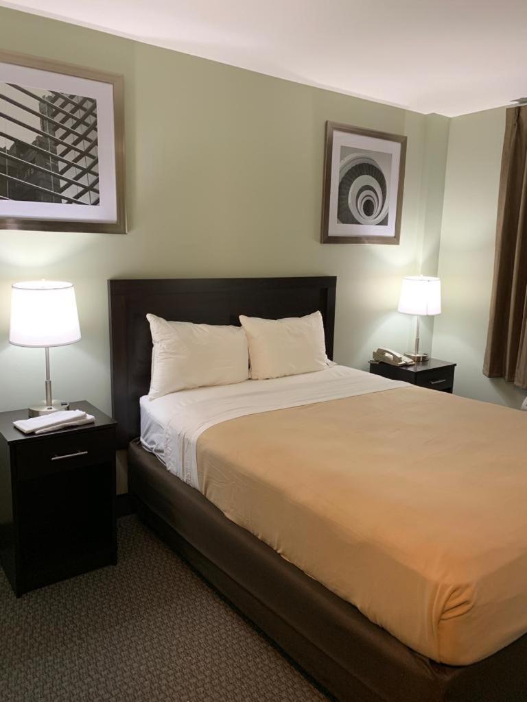 Quality Inn Queens New York Buitenkant foto